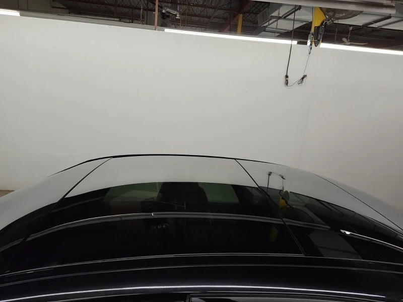 Mercedes-Benz C 300 AMG Line * CARFAX * ОПЦИЯ ЗА ФИНАНСИРАНЕ * , снимка 15 - Автомобили и джипове - 53162501