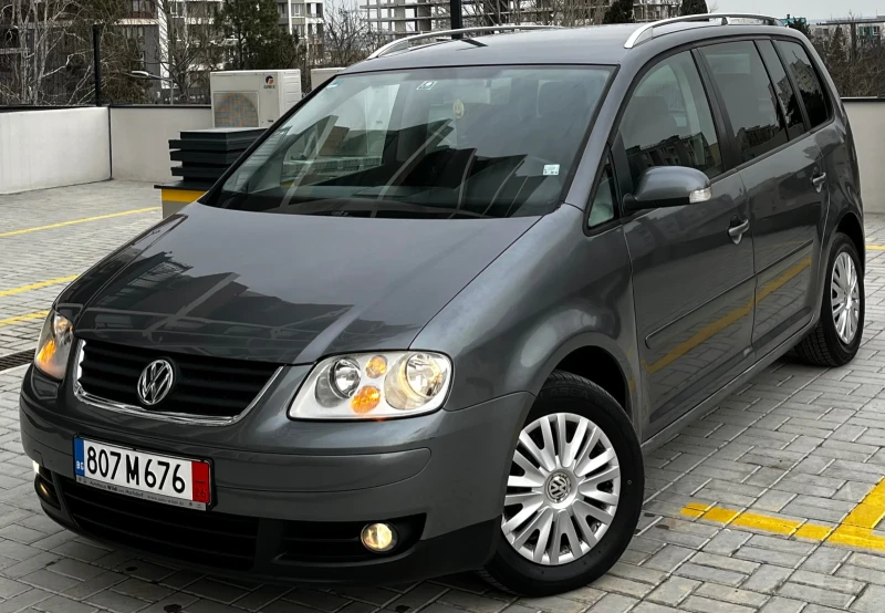 VW Touran 2.0TDI/140/6СКОРОСТА, снимка 3 - Автомобили и джипове - 53484400