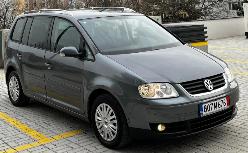 VW Touran 2.0TDI/140/6СКОРОСТА, снимка 8 - Автомобили и джипове - 53484400