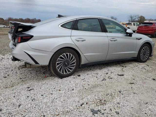 Hyundai Sonata 2.0L 4 Front-wheel Drive, снимка 4 - Автомобили и джипове - 53343548