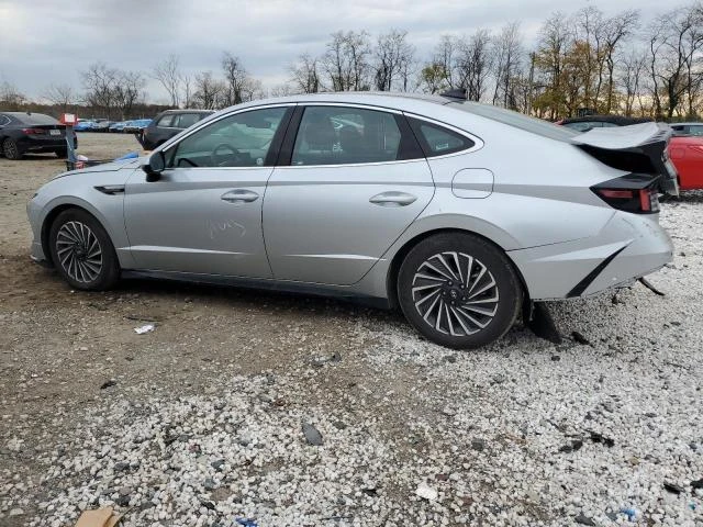 Hyundai Sonata 2.0L 4 Front-wheel Drive, снимка 1 - Автомобили и джипове - 53343548