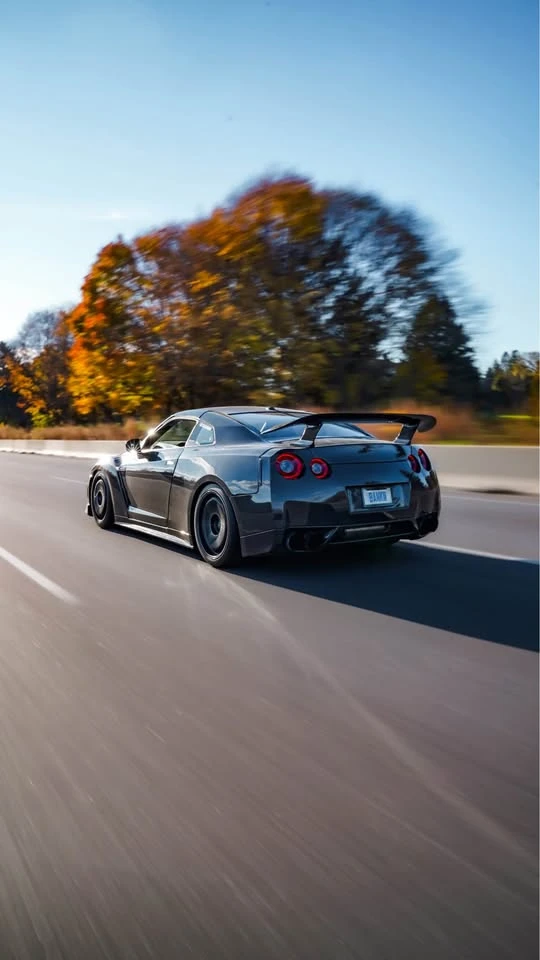 Nissan Gt-r Full Carbon * 750кс * АвтоКредит * (Цена до БГ), снимка 6 - Автомобили и джипове - 53842598