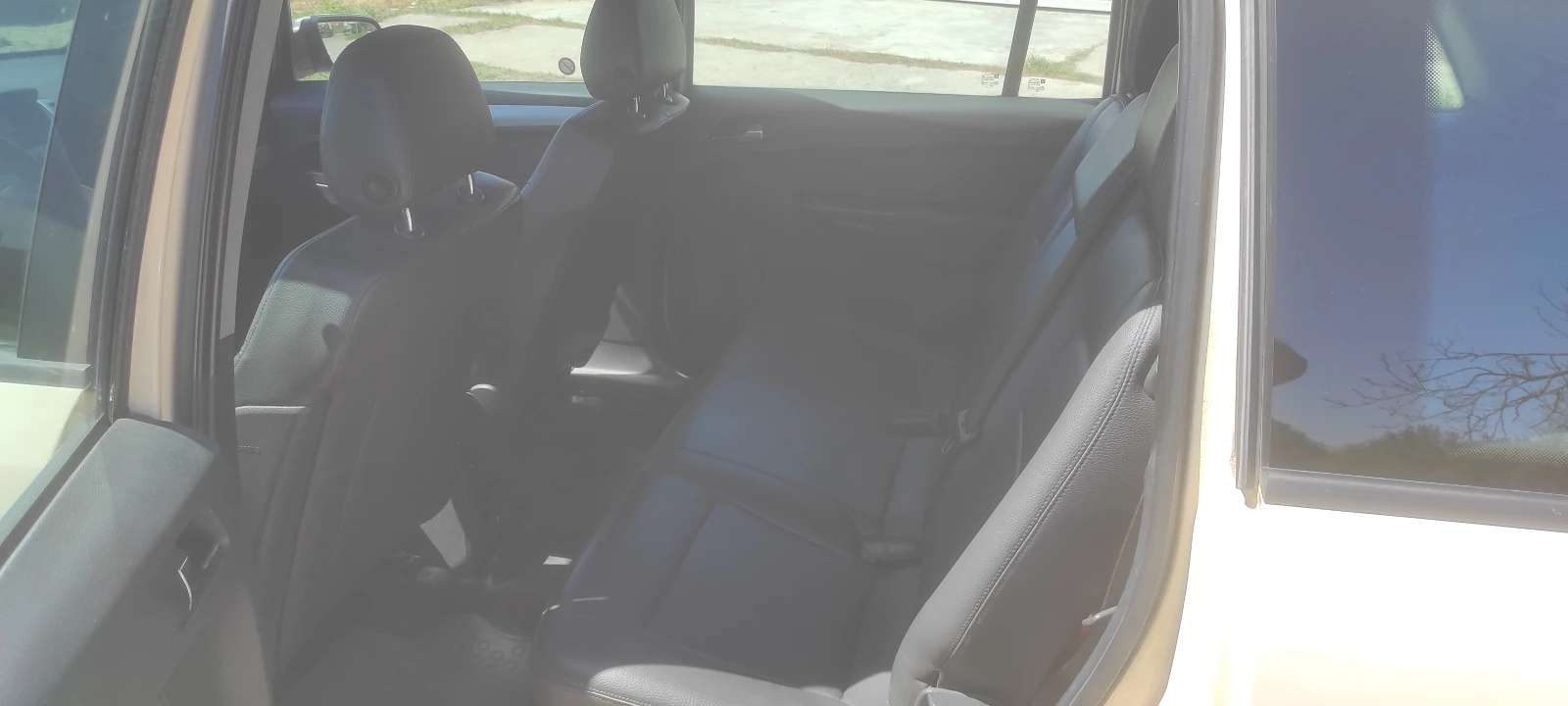Opel Zafira  - изображение 7