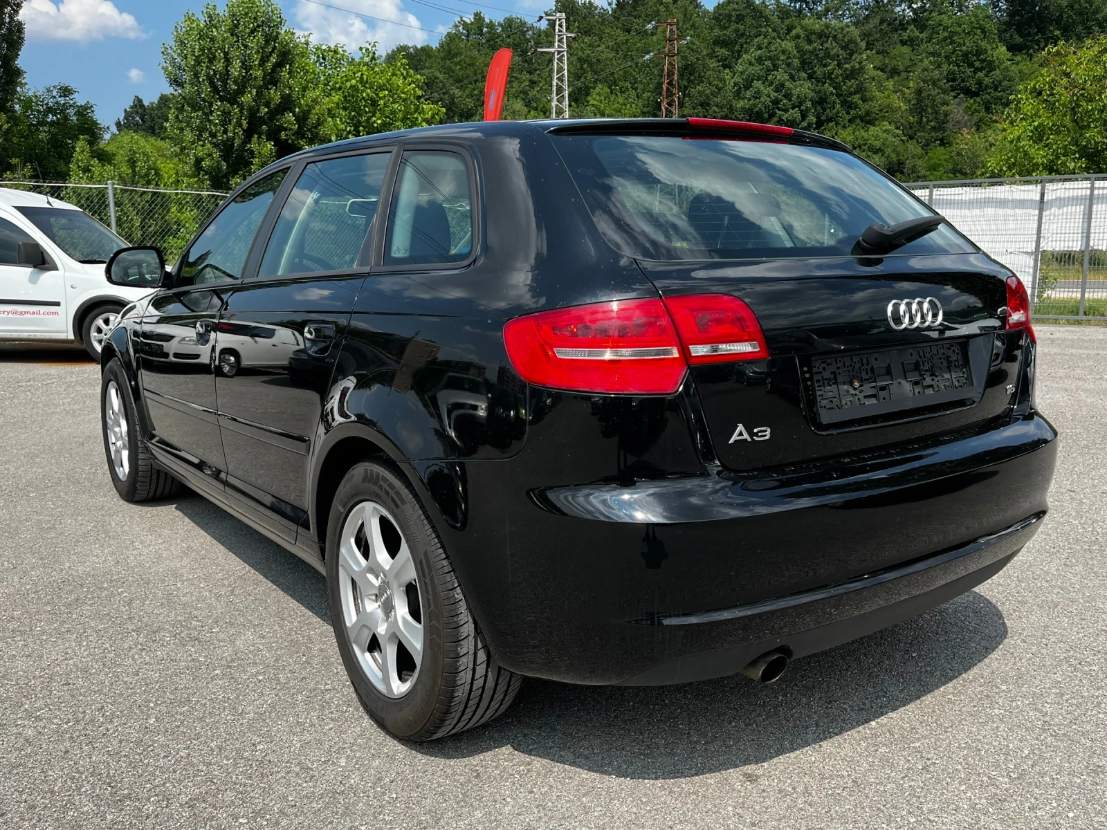 Audi A3 Sport Back Facelift 1.6i 102кс - изображение 3