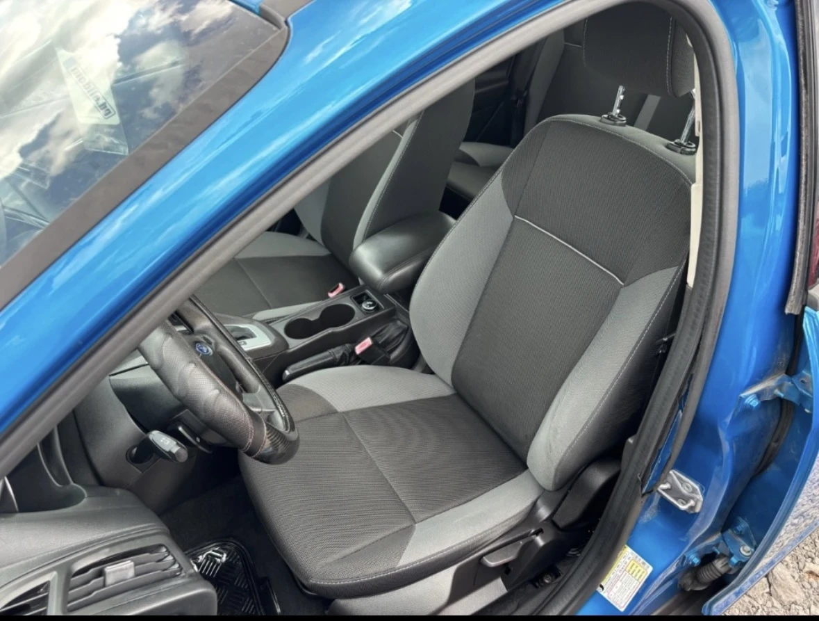 Ford Focus 2.0-160кс , Автомат, снимка 7 - Автомобили и джипове - 51409122