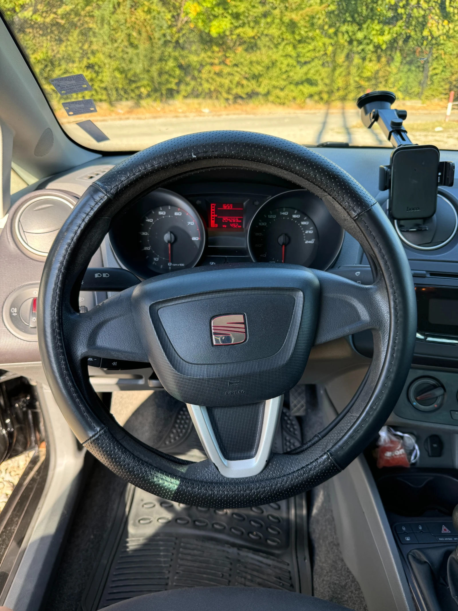 Seat Ibiza  - изображение 8