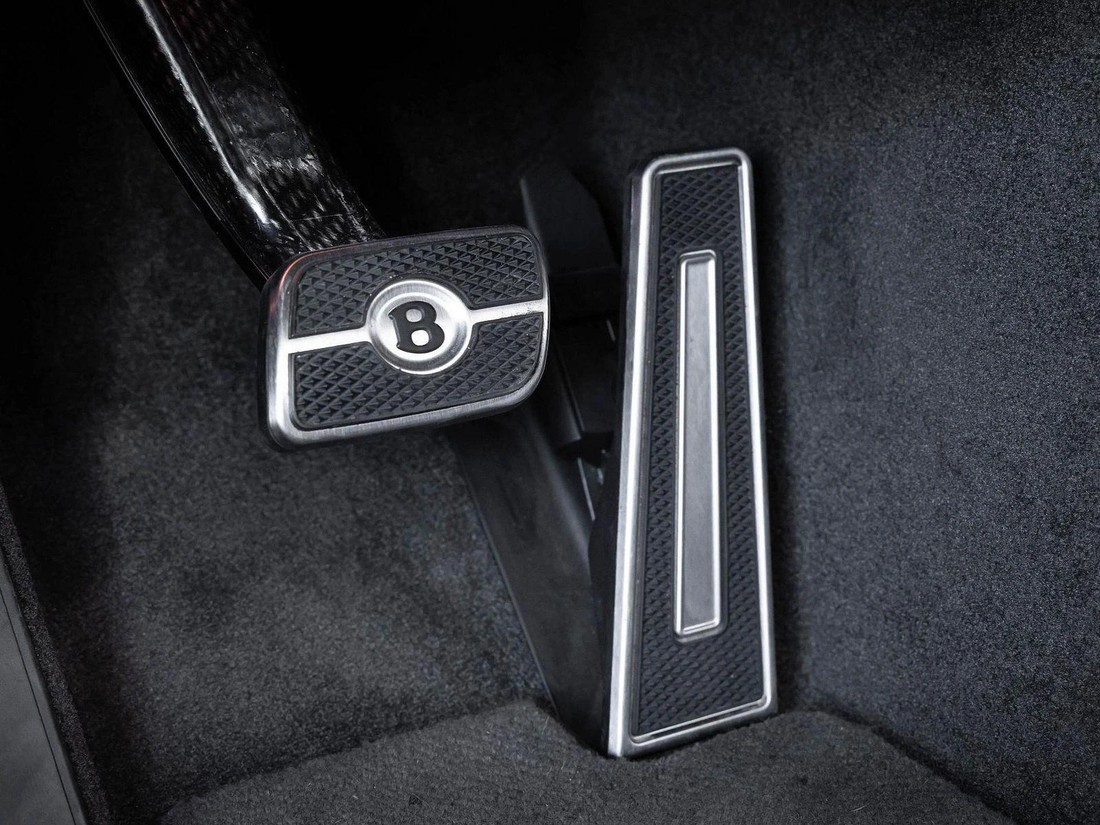 Bentley Continental gt GTC SPEED V8 HYBRID/FIRST EDITION/CARBON/CERAMIC/ | Mobile.bg   13