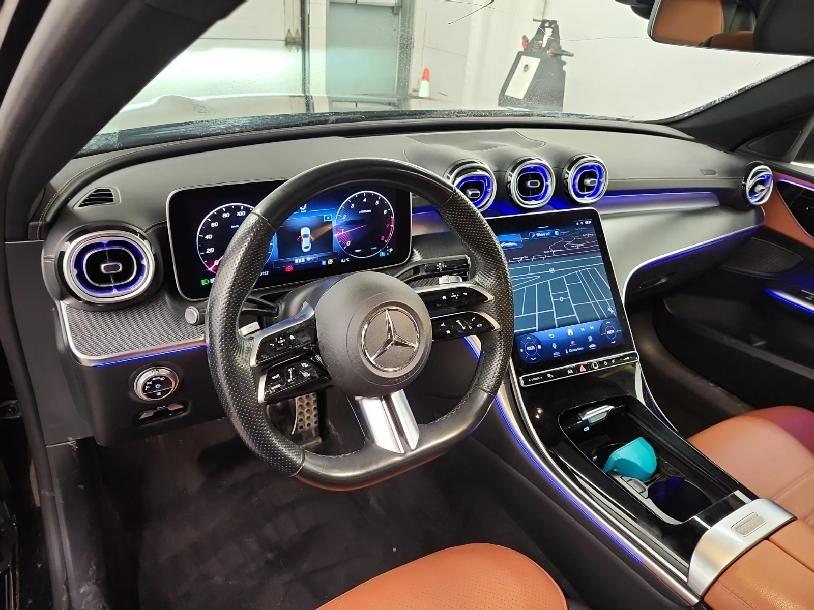 Mercedes-Benz C 300 AMG Line * CARFAX * ОПЦИЯ ЗА ФИНАНСИРАНЕ *  - изображение 7