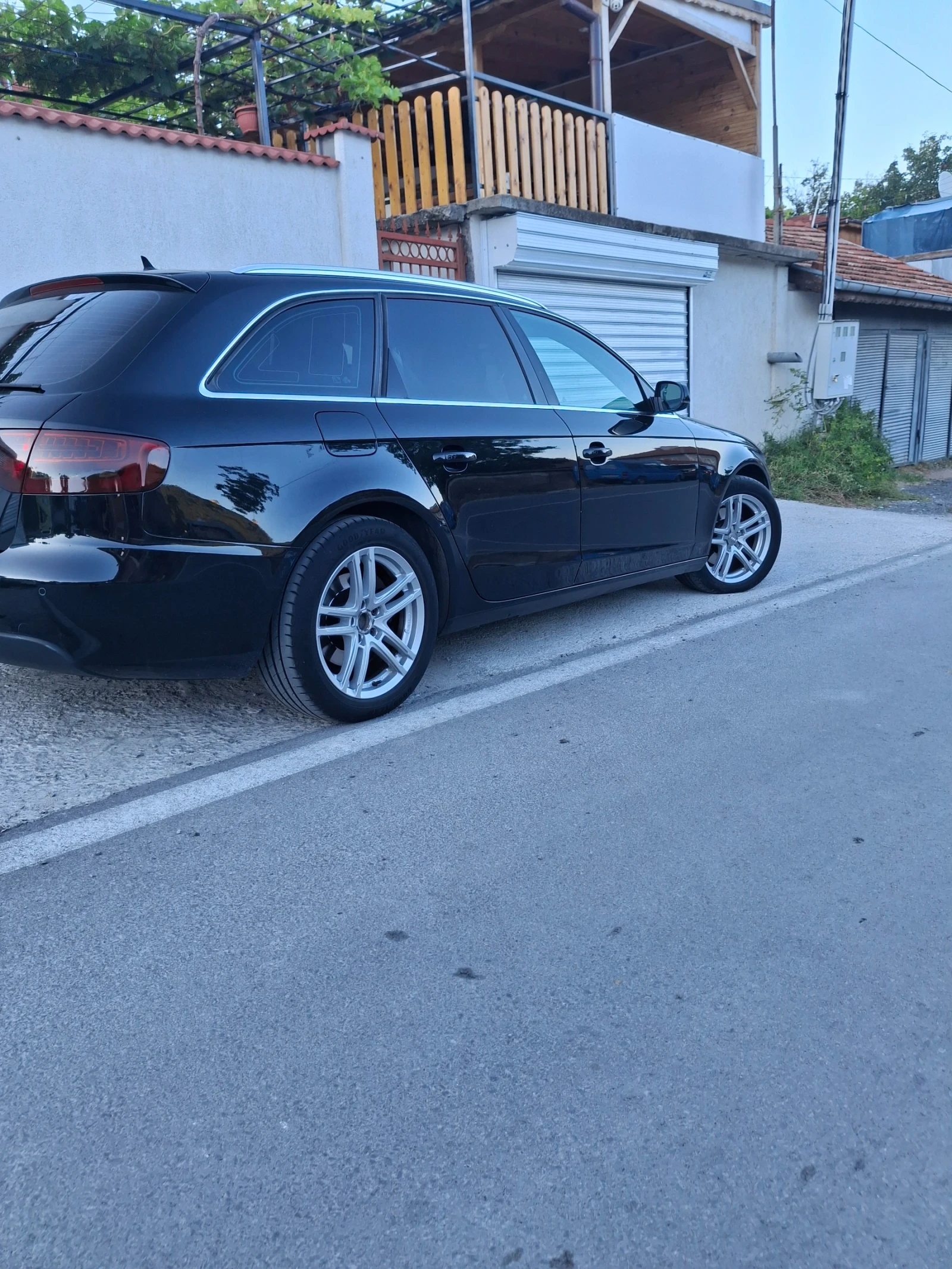 Audi A4 | Mobile.bg � ����������� 1