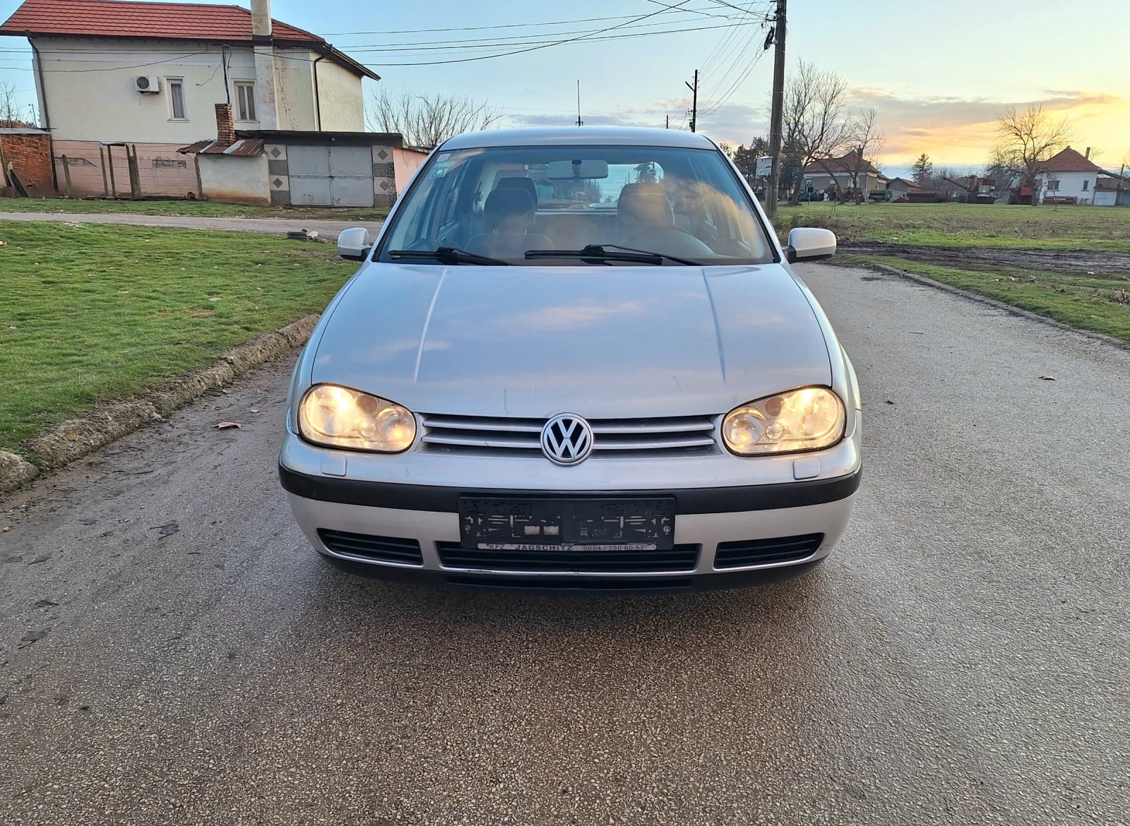 VW Golf 1.9тди 90кс - изображение 7