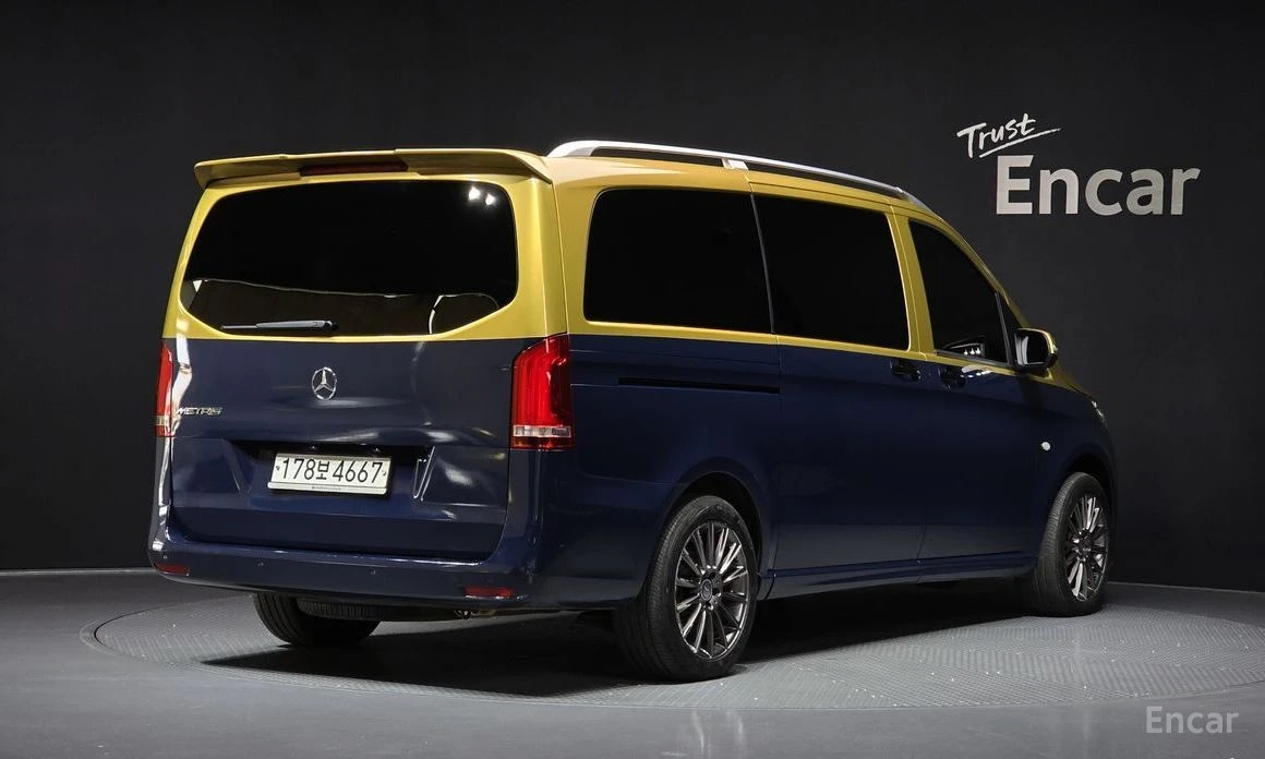 Mercedes-Benz V 300, снимка 2 - Автомобили и джипове - 53924561