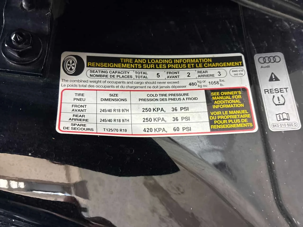 Audi A4  Komfort /CARFAX/DISTRONIC/CAMERA/PANO, снимка 11 - Автомобили и джипове - 53977481