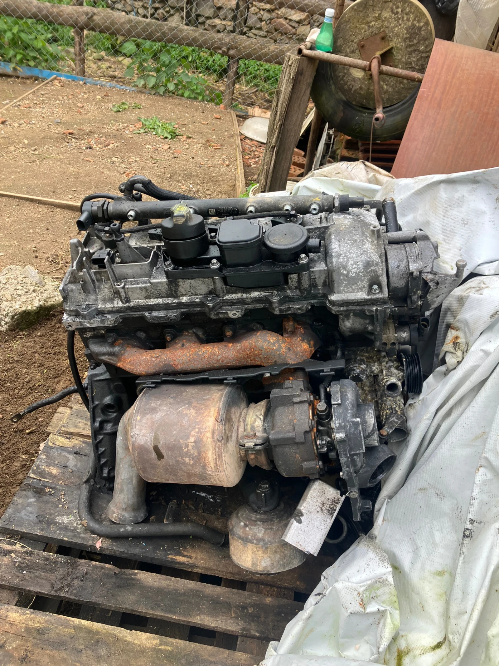 Mercedes-Benz E 220, снимка 12 - Автомобили и джипове - 54386788