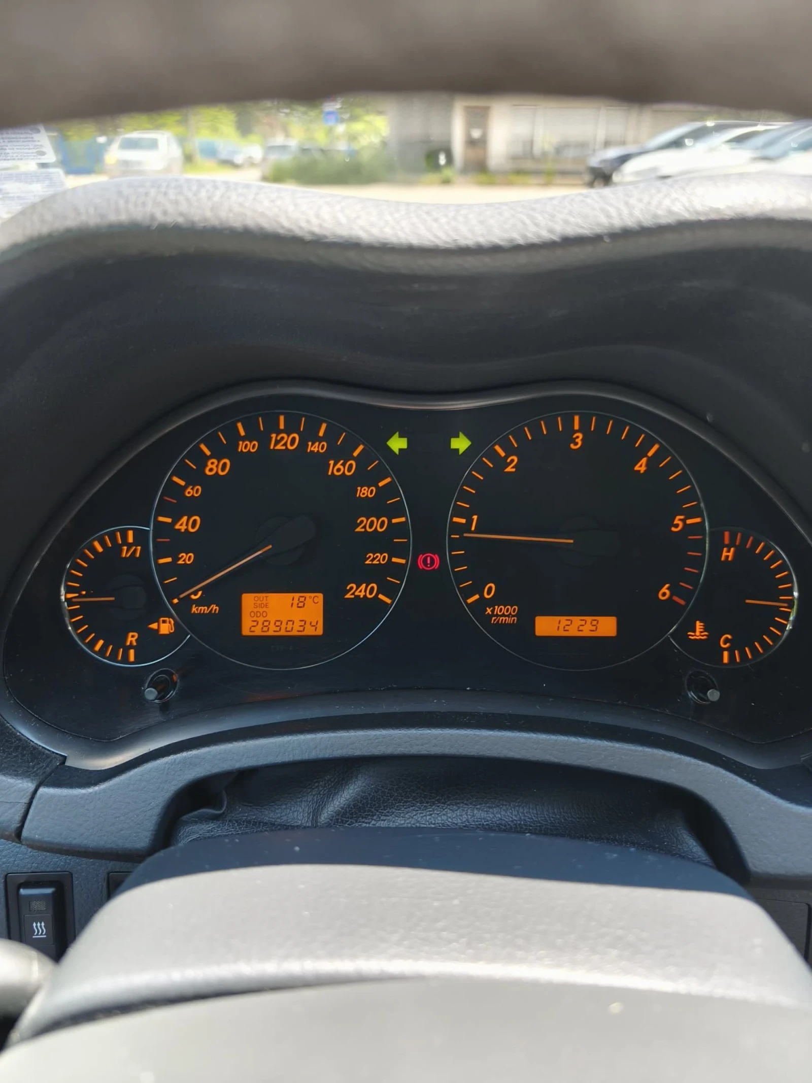 Toyota Avensis, снимка 6 - Автомобили и джипове - 54618665