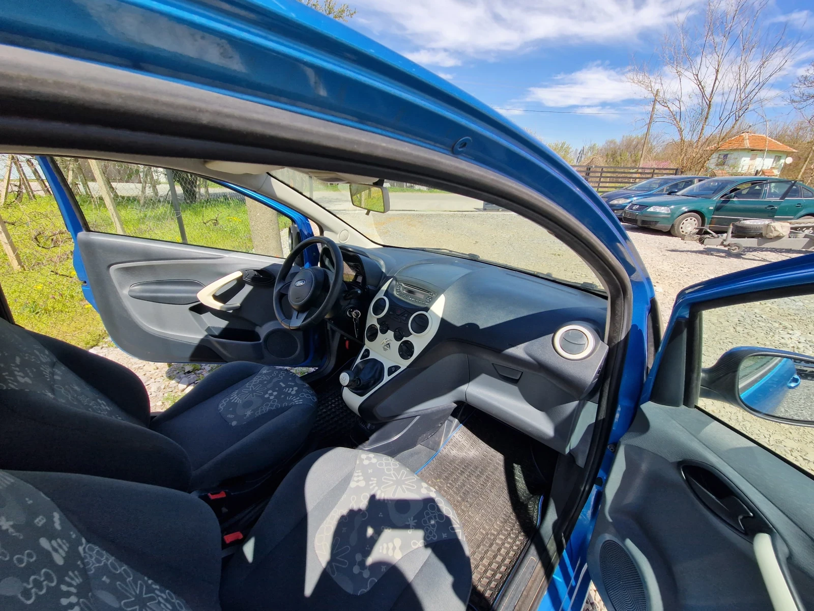 Ford Ka Бензин климатик , снимка 2 - Автомобили и джипове - 54637355