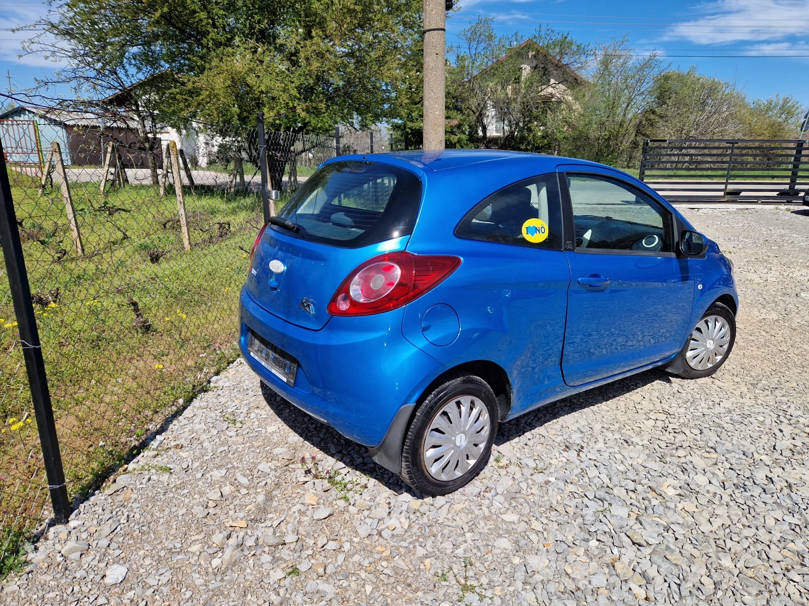 Ford Ka Бензин климатик , снимка 10 - Автомобили и джипове - 54637355