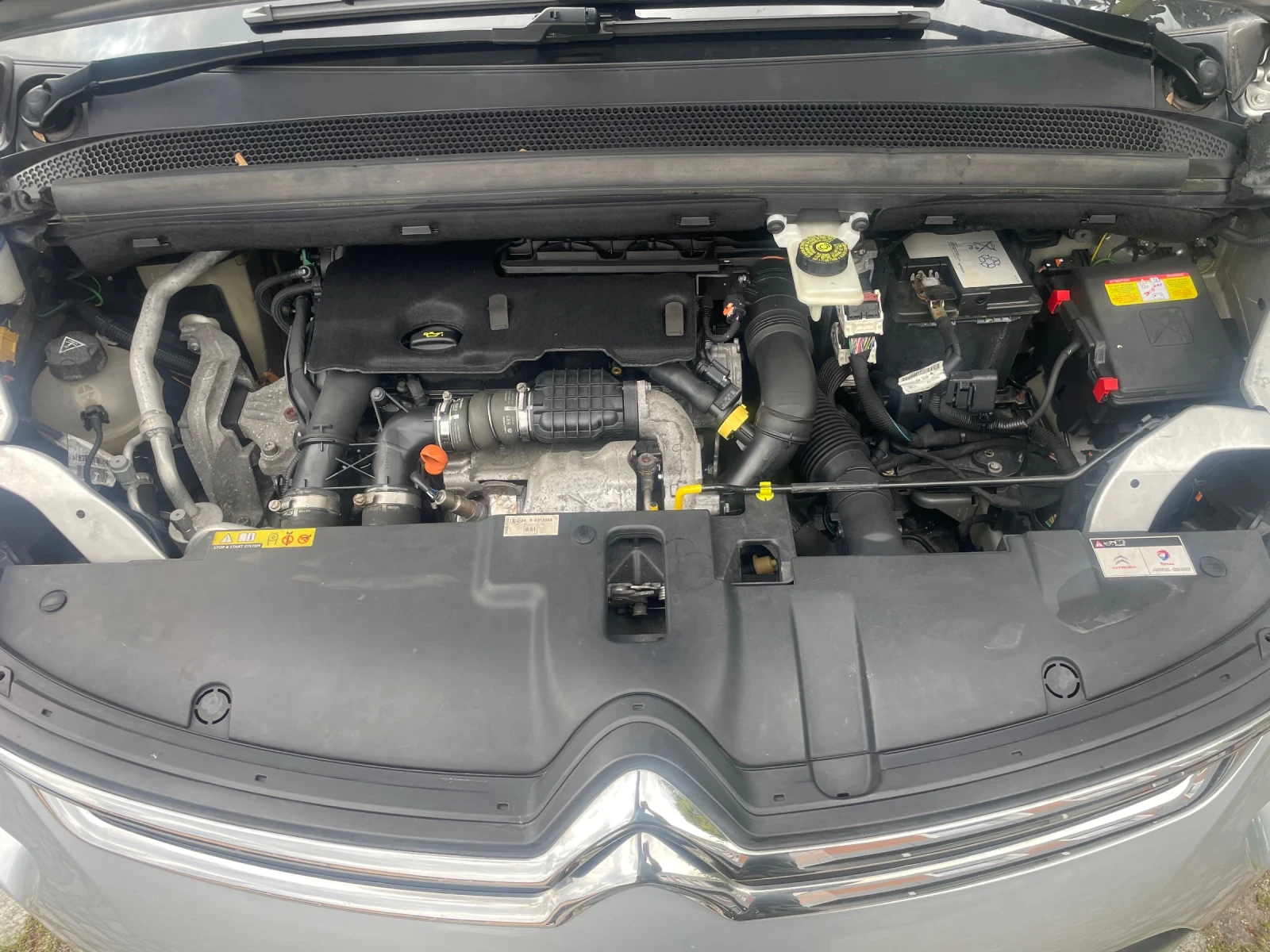Citroen C4 Picasso 1.6 hdi Executive , снимка 13 - Автомобили и джипове - 54790637