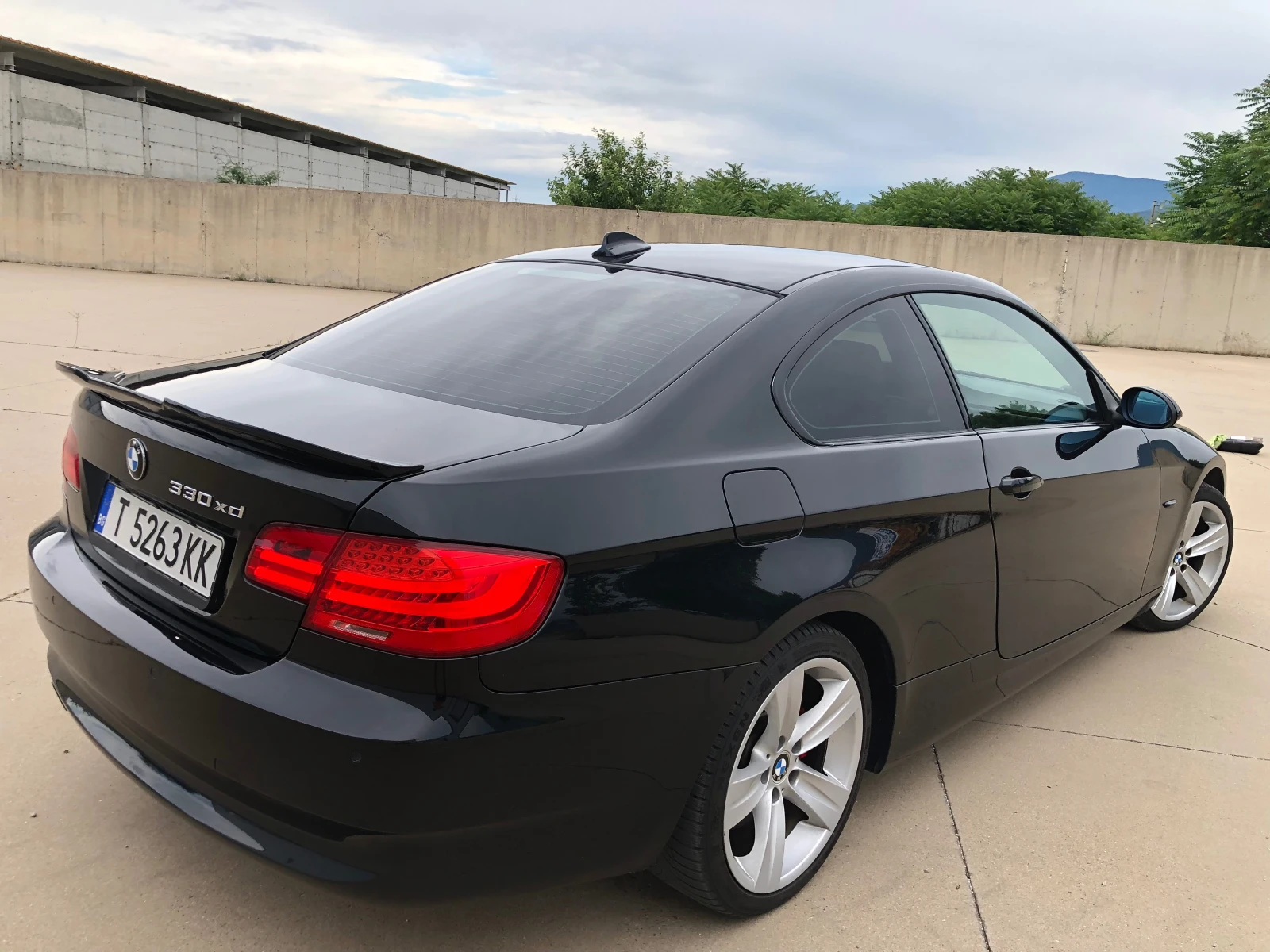 BMW 330, снимка 5 - Автомобили и джипове - 54947324