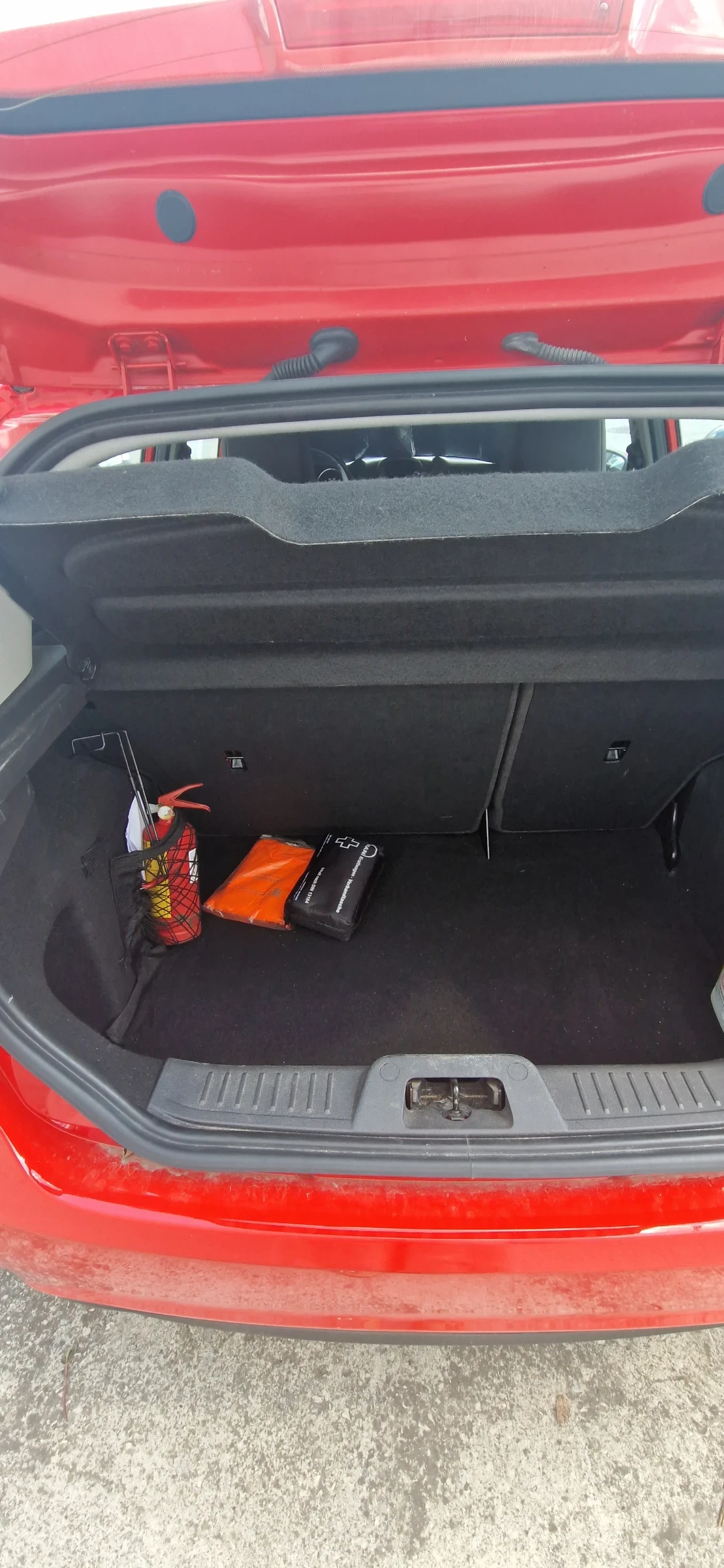 Ford Fiesta EcoBoost, снимка 10 - Автомобили и джипове - 55098240