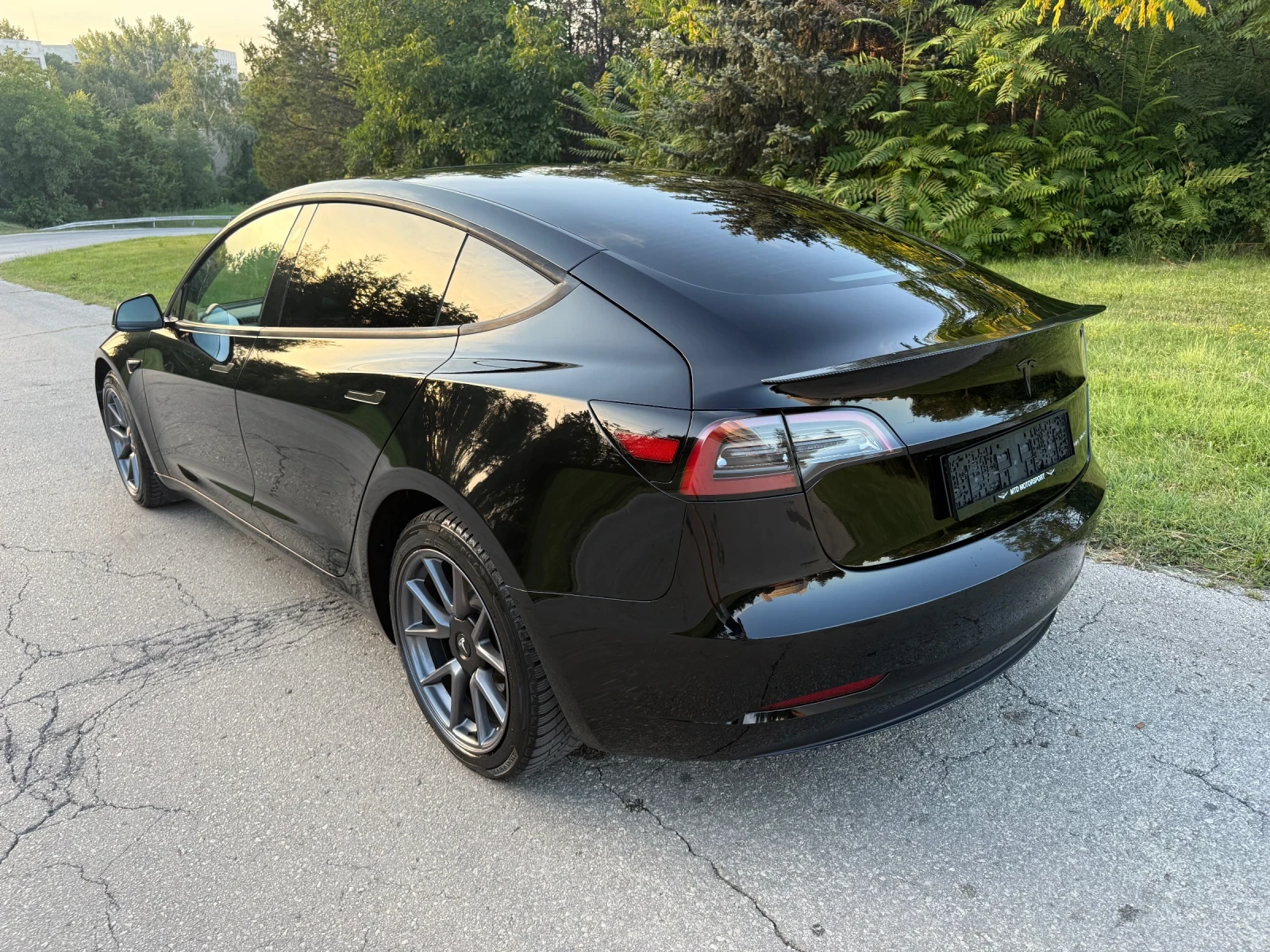 Tesla Model 3 Long Range Dual Motor ГАРАНЦИЯ, снимка 3 - Автомобили и джипове - 55354325