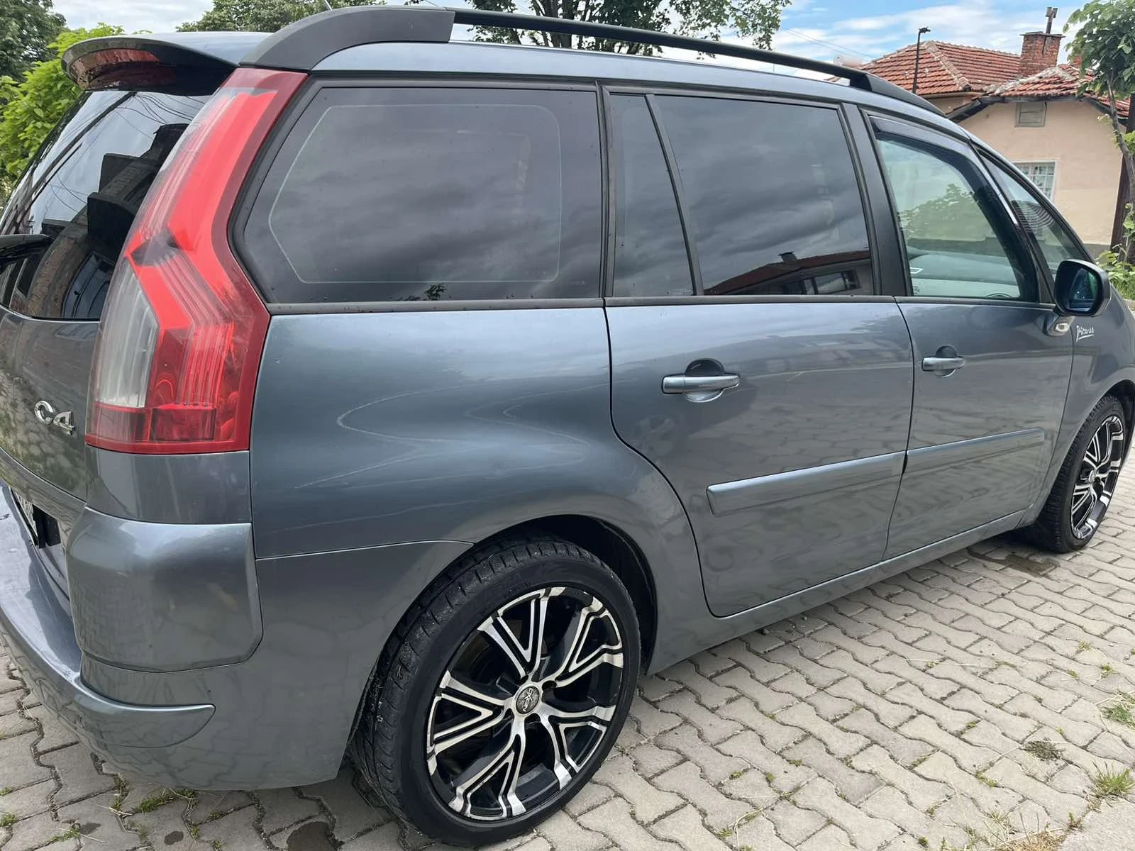 Citroen C4