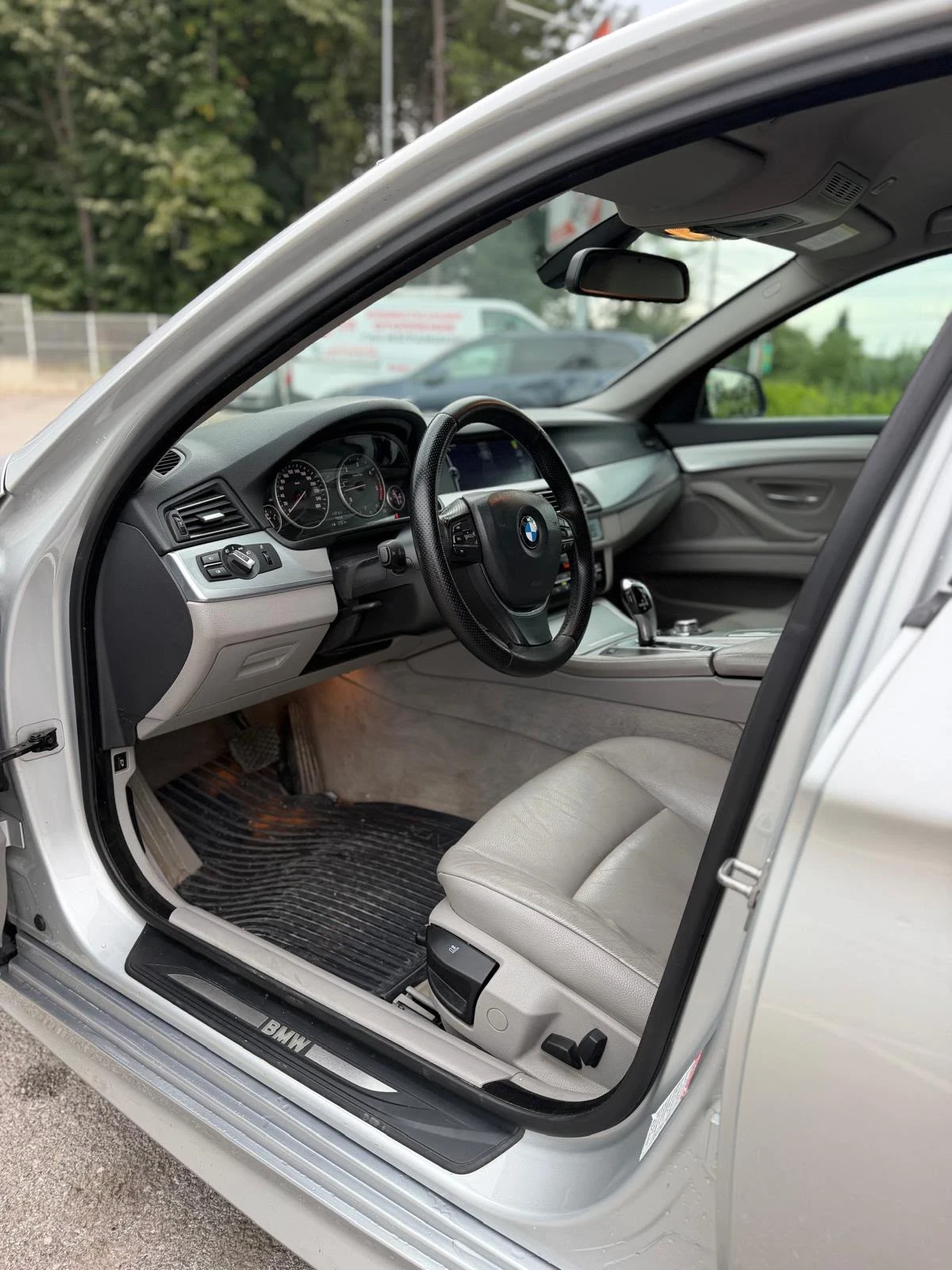 BMW 530, снимка 10 - Автомобили и джипове - 55769254