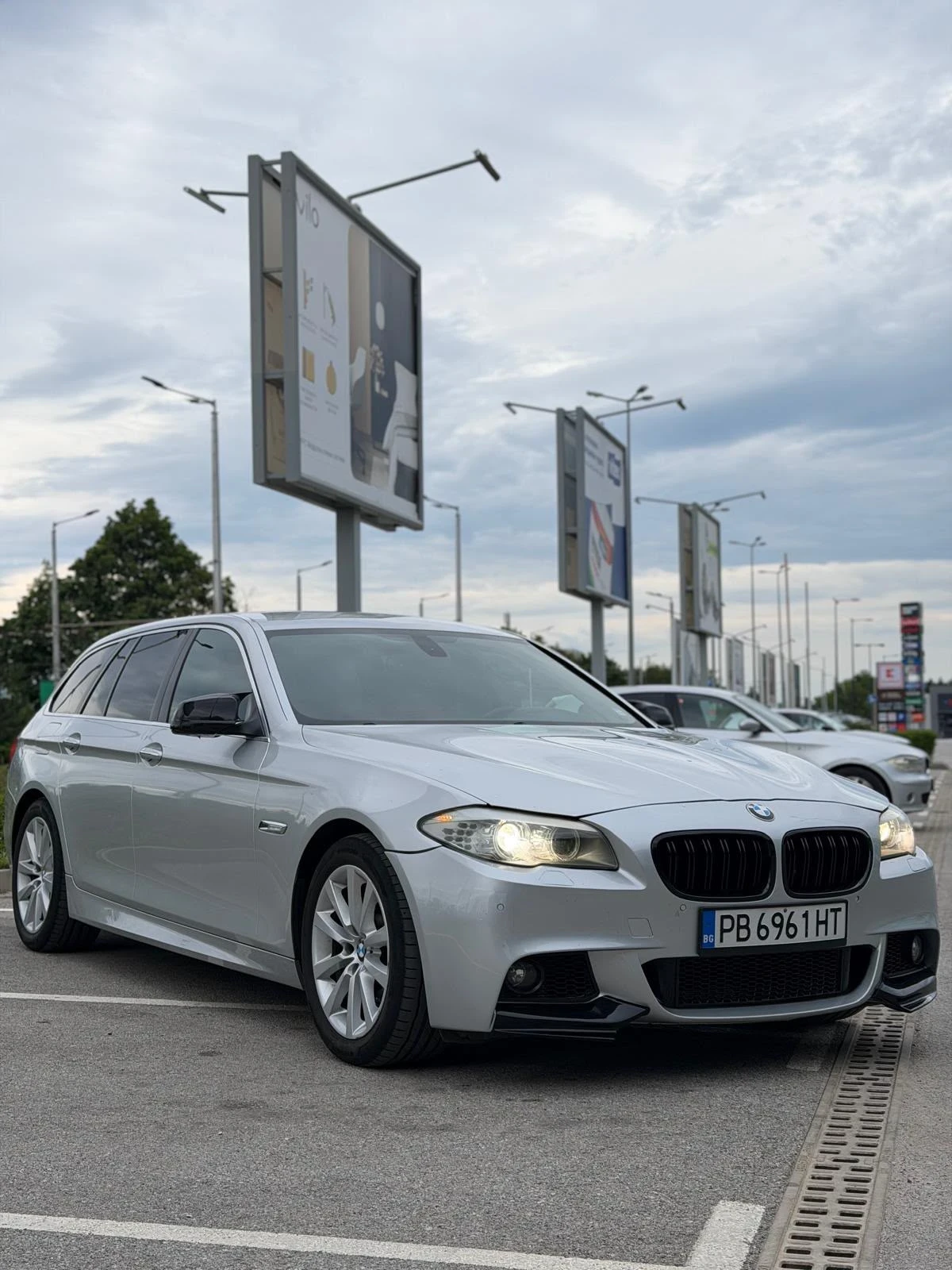 BMW 530