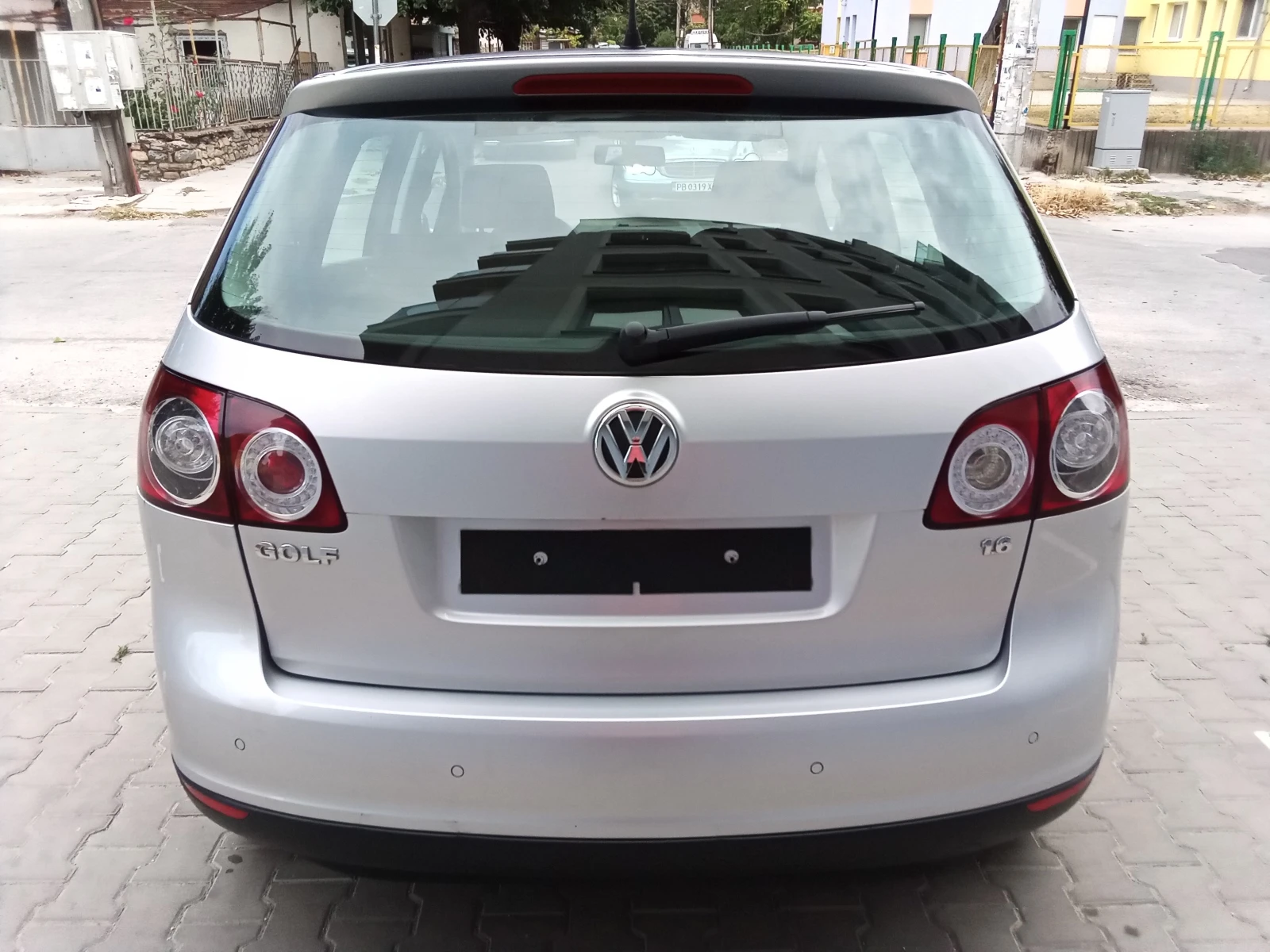 VW Golf 1.6i-102kc., снимка 7 - Автомобили и джипове - 55942549