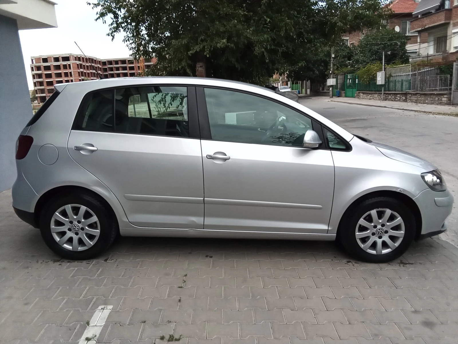 VW Golf 1.6i-102kc., снимка 5 - Автомобили и джипове - 55942549