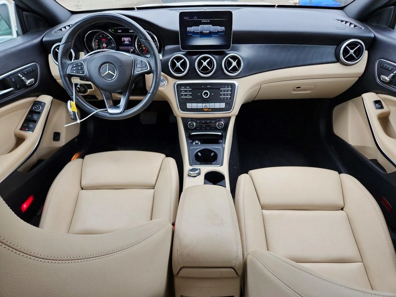 Mercedes-Benz CLA 250 2.0l 4Matic, снимка 8 - Автомобили и джипове - 55995115