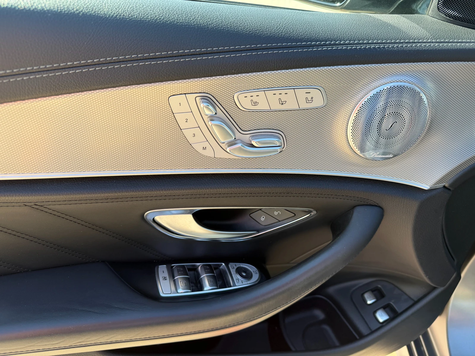 Mercedes-Benz E 53 AMG, снимка 11 - Автомобили и джипове - 56555143
