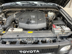Toyota Fj cruiser 4WD, снимка 9 - Автомобили и джипове - 44373347