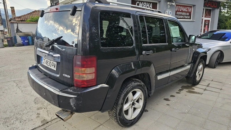 Jeep Cherokee 2.8 CRDI, снимка 7 - Автомобили и джипове - 46981373