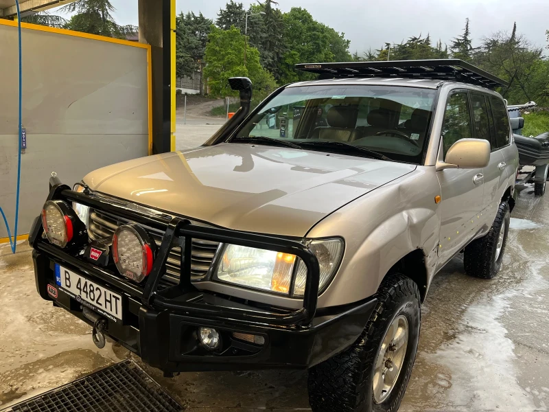 Toyota Land cruiser 100, снимка 3 - Автомобили и джипове - 47357775