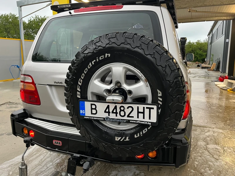 Toyota Land cruiser 100, снимка 6 - Автомобили и джипове - 47357775