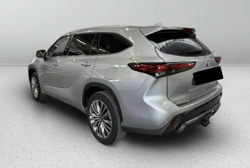 Toyota Highlander 2.5* HYBRID* EXECUTIVE* AWD-I* E-CVT* ГАРАНЦИЯ, снимка 3 - Автомобили и джипове - 52676333