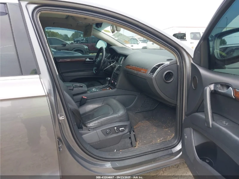 Audi Q7 3.0 TDI / PREMIUM PLUS / BOSE / ПОДГРЕВИ /, снимка 7 - Автомобили и джипове - 52724176