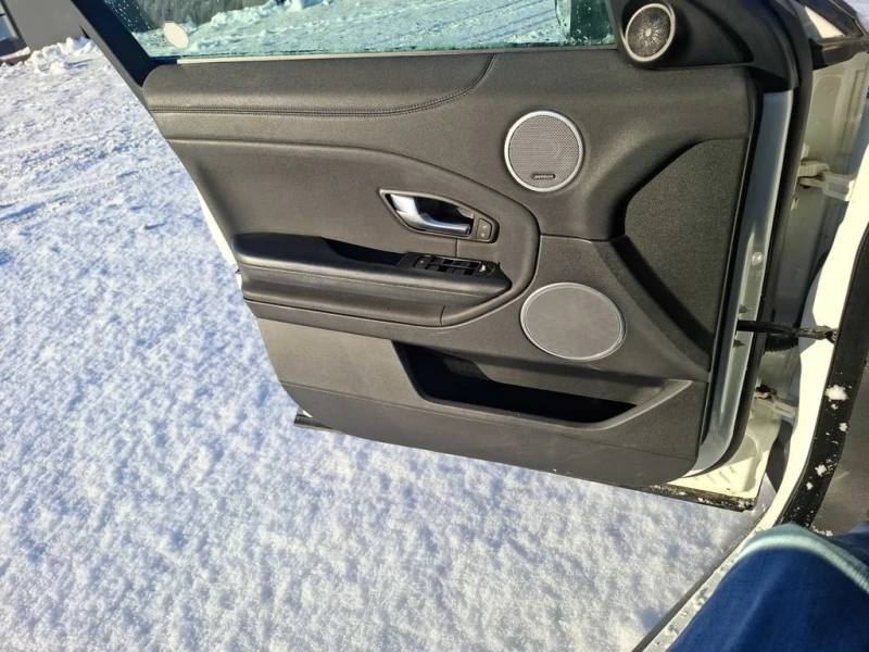 Land Rover Range Rover Evoque * SE * CARFAX * БЕЗ ПЪРВОНАЧАЛНА ВНОСКА, снимка 14 - Автомобили и джипове - 52840359