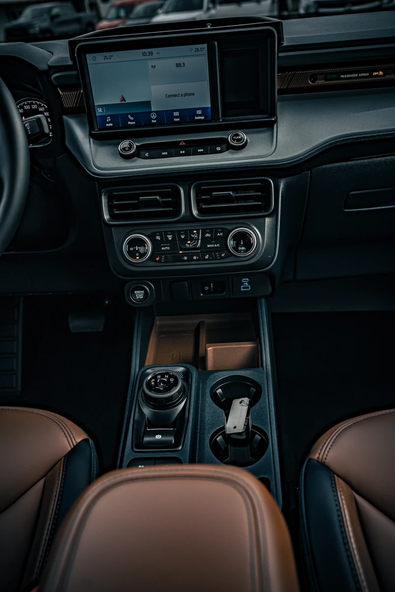 Ford Maverick 2.0 LARIAT, снимка 13 - Автомобили и джипове - 53376247