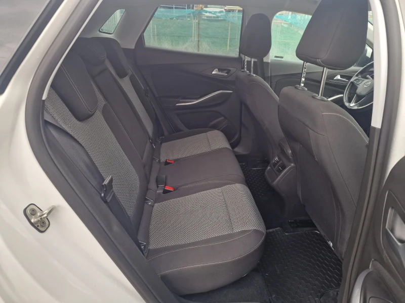Opel Grandland X 1.6HDi 120/E6, снимка 13 - Автомобили и джипове - 53417067