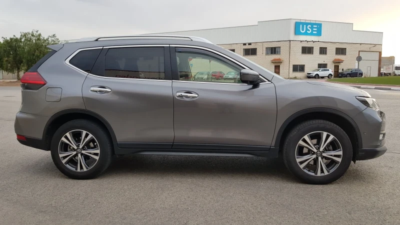 Nissan X-trail 1.5 DCI N-Connecta, снимка 3 - Автомобили и джипове - 53438827