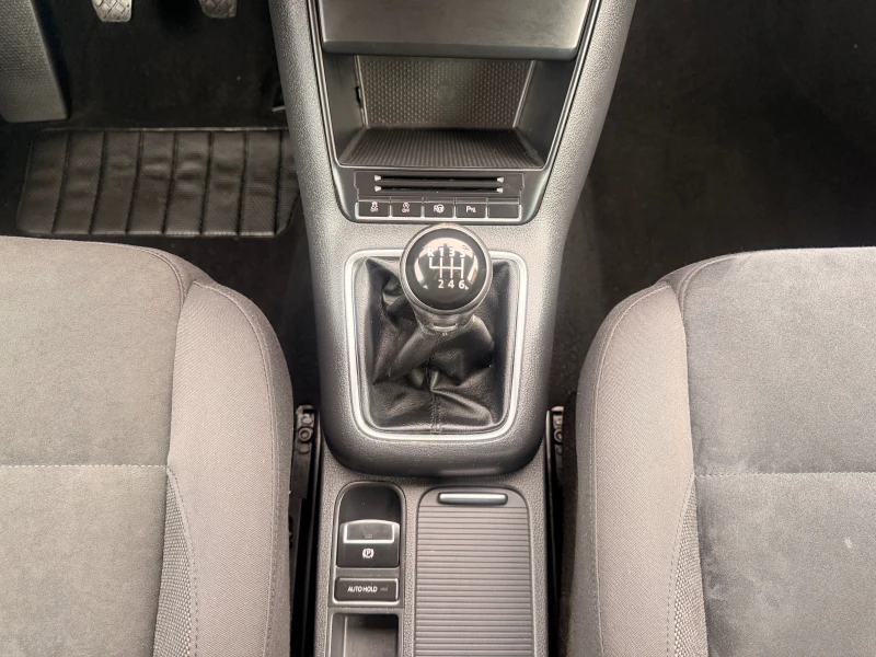 VW Tiguan 2.0TDI* NAVI* 6SK* 140KS* LIZING, снимка 15 - Автомобили и джипове - 53497441