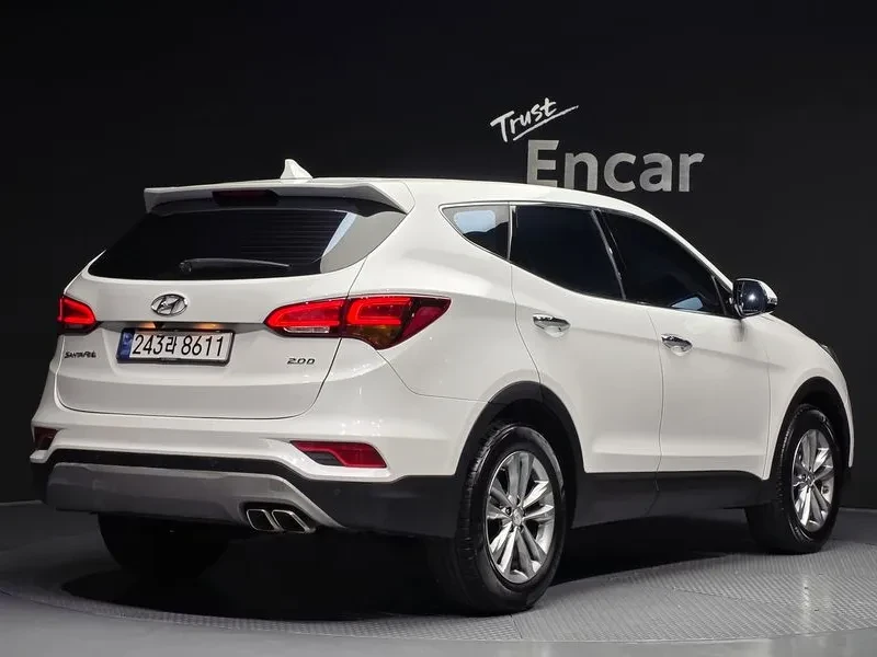 Hyundai Santa fe 2.0, снимка 2 - Автомобили и джипове - 54872339