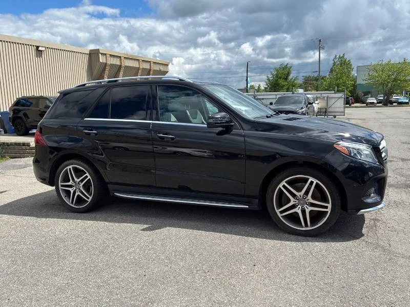 Mercedes-Benz GLE 500 * 4MATIC * ДИСТРОНИК * 2 КЛЮЧА * 360, снимка 3 - Автомобили и джипове - 55011859