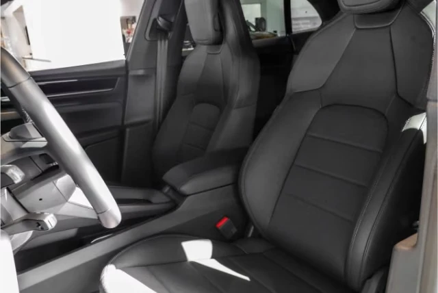 Porsche Macan 4S* DISTR* BOSE* 360CAM* MEMORY* LED* , снимка 8 - Автомобили и джипове - 55664087