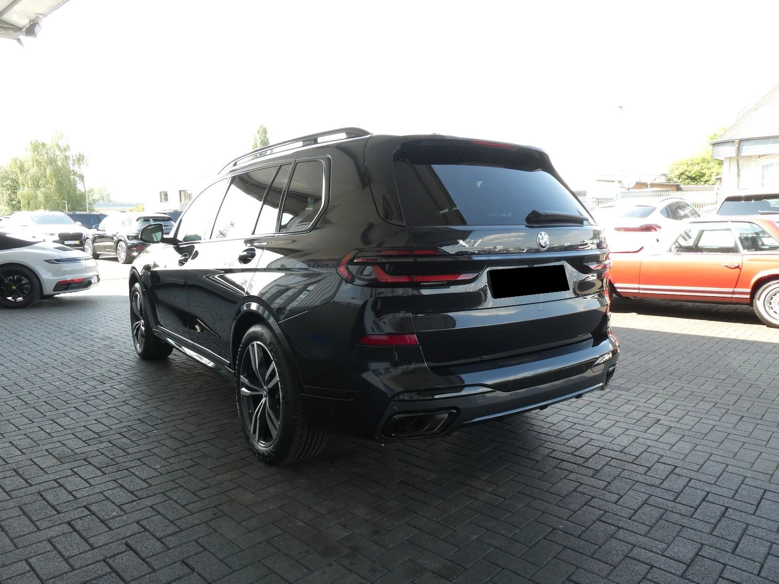 BMW X7 40i/ FACELIFT/ M-SPORT/ PANO/ HEAD UP/ CAMERA/  - изображение 4