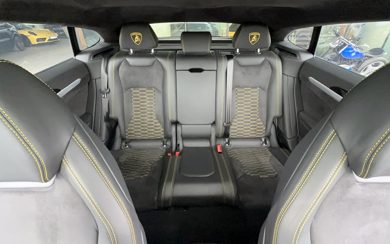 Lamborghini Urus, снимка 8 - Автомобили и джипове - 54281035