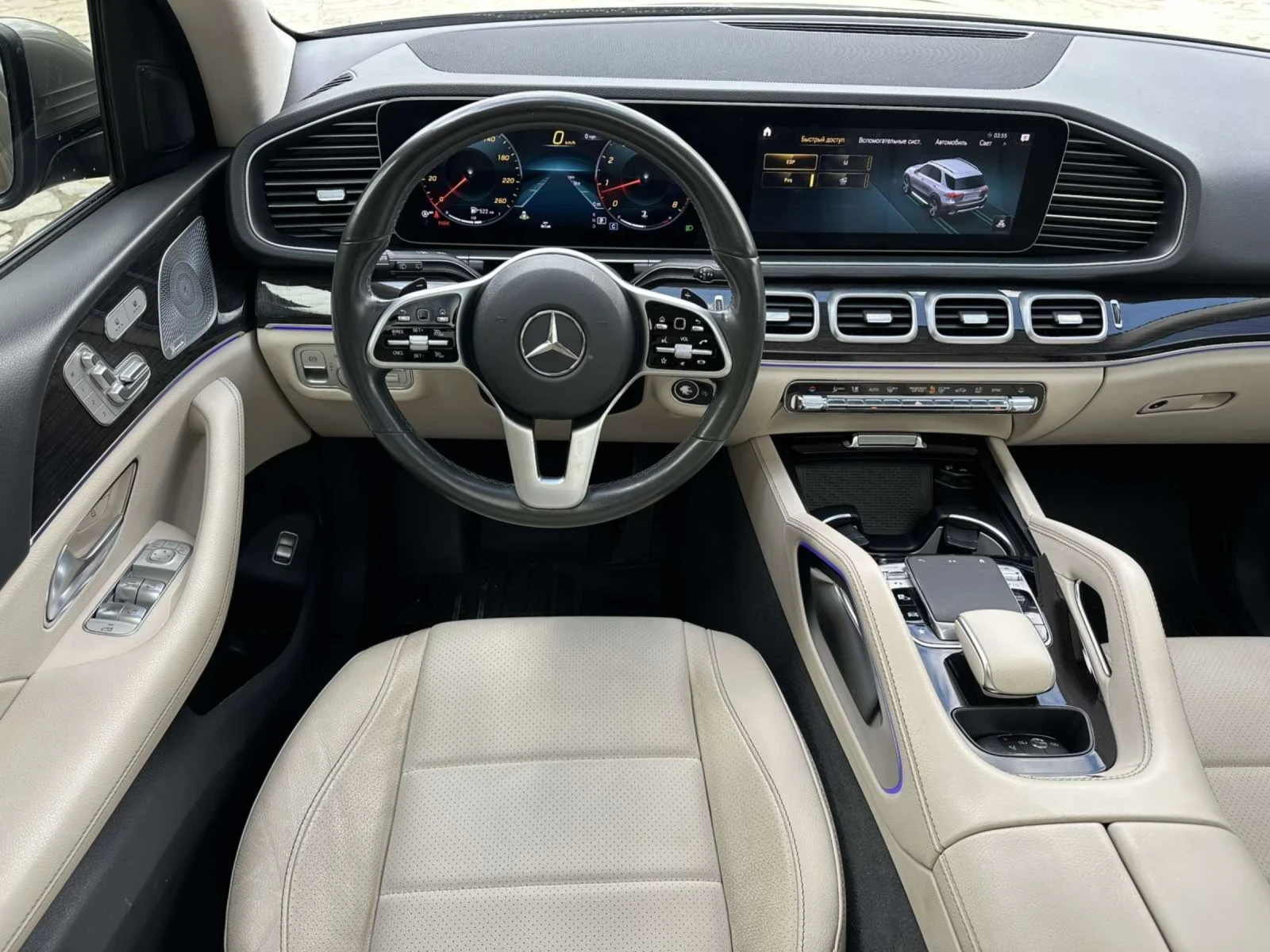 Mercedes-Benz GLE 350 4MATIC/AMG/Burmester/Hud/360Cam/Pano , снимка 16 - Автомобили и джипове - 54419020