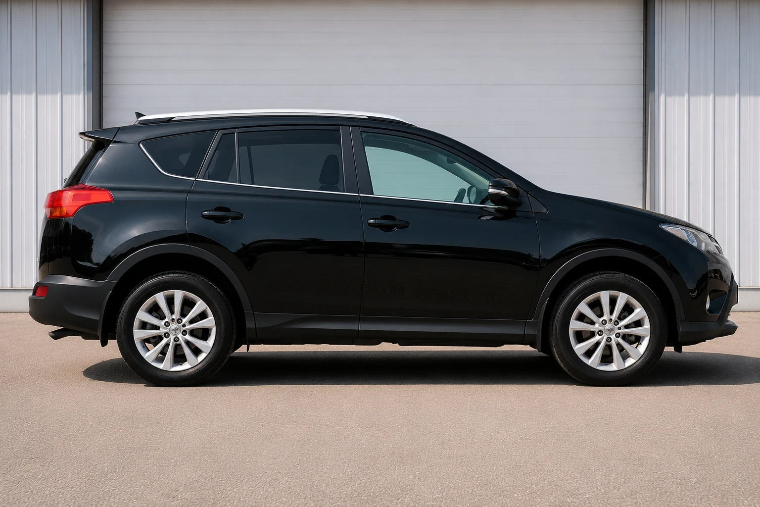 Toyota Rav4 2.2 D-4D 4x4 Executive Automatic на 110 000 км, снимка 8 - Автомобили и джипове - 54866115