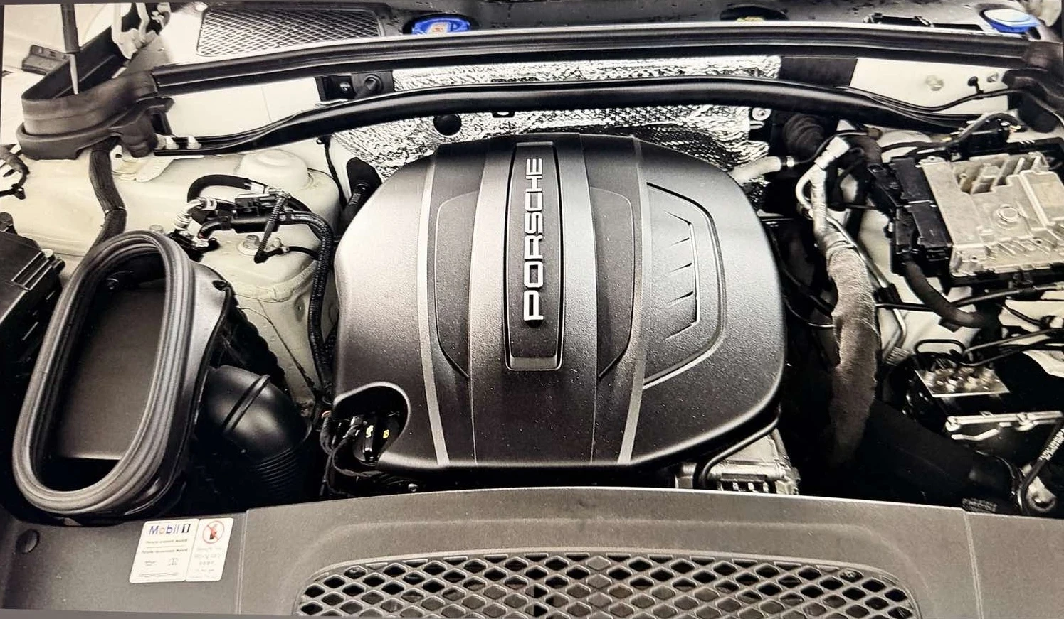 Porsche Macan 2.0, снимка 8 - Автомобили и джипове - 55587451